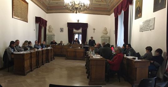 Consiglio Comunale Tensioni In Aula Pertini Ruvesi It